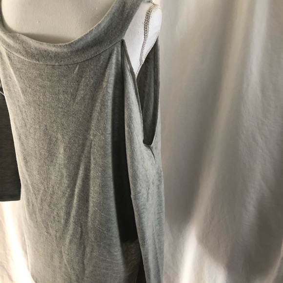 Medium gray open shoulder top Fantastic Fawn - Picture 5 of 8